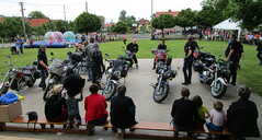 nástup motorkářů